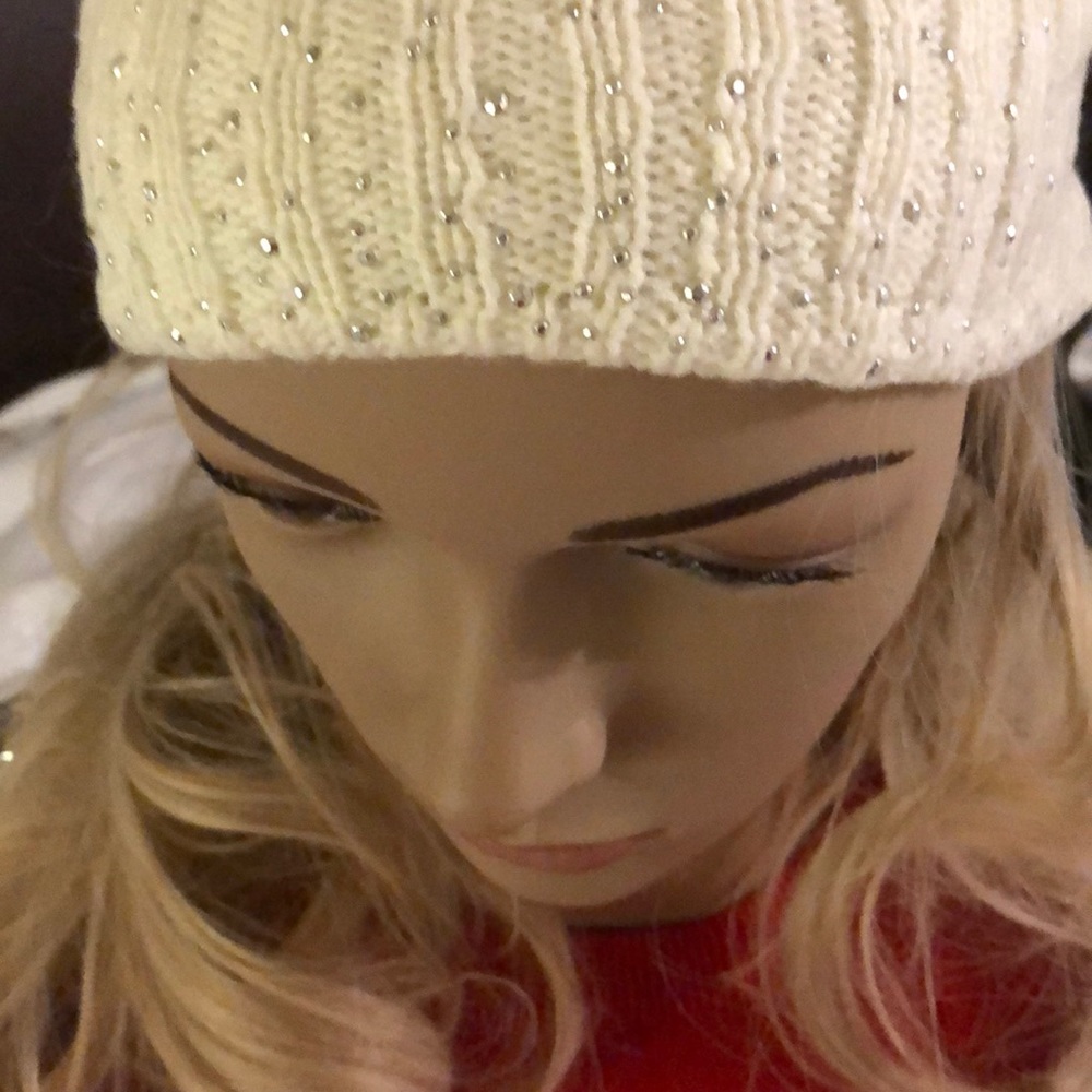 White Beanie